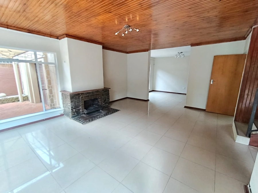 To Let 4 Bedroom Property for Rent in Dan Pienaar Free State